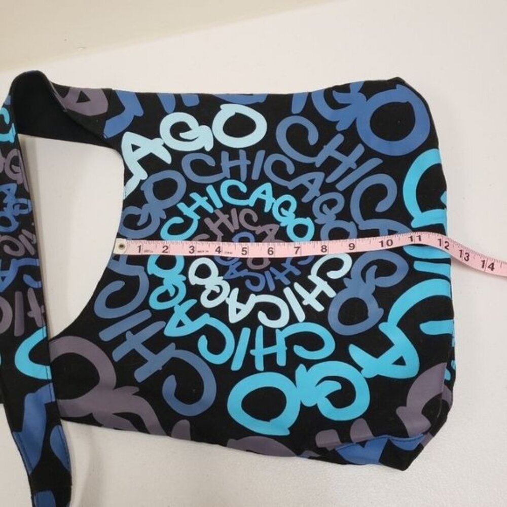 Robin Ruth Chicago Crossbody Bag - Picture 10 of 12
